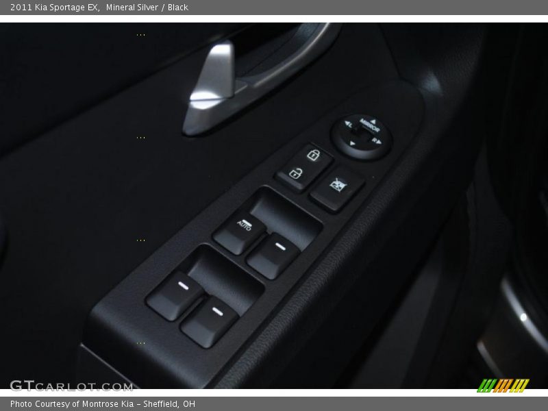 Mineral Silver / Black 2011 Kia Sportage EX