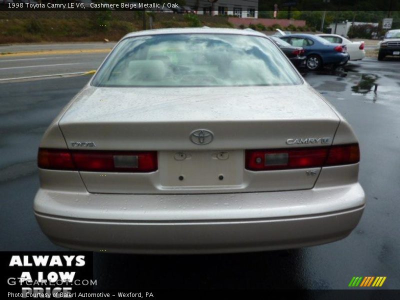Cashmere Beige Metallic / Oak 1998 Toyota Camry LE V6