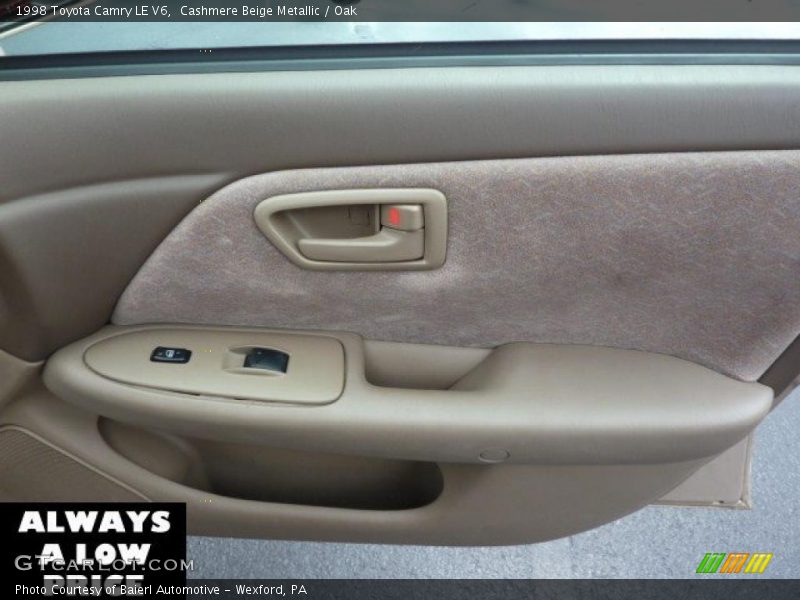 Cashmere Beige Metallic / Oak 1998 Toyota Camry LE V6