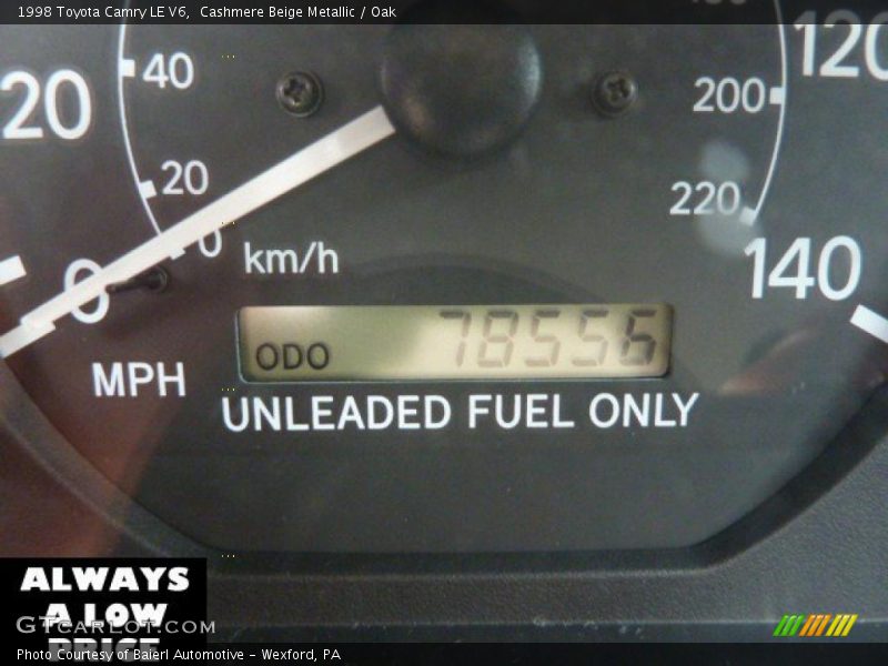 Cashmere Beige Metallic / Oak 1998 Toyota Camry LE V6