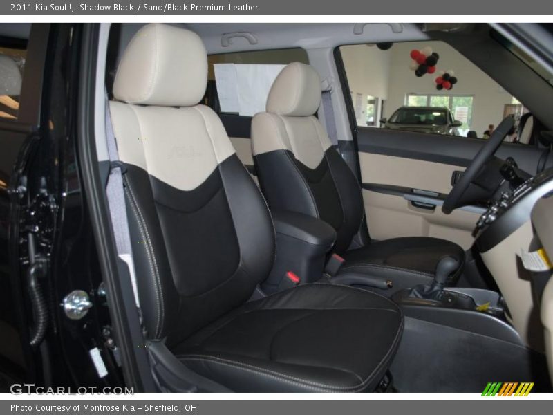Shadow Black / Sand/Black Premium Leather 2011 Kia Soul !