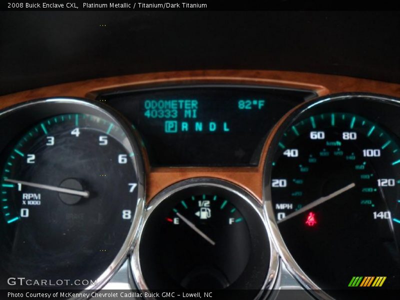 Platinum Metallic / Titanium/Dark Titanium 2008 Buick Enclave CXL