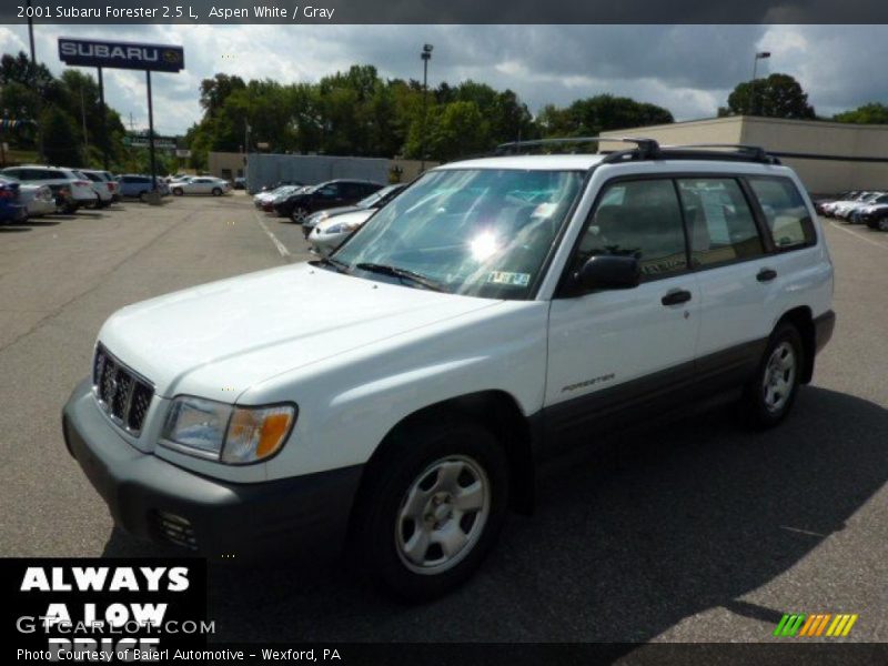 Aspen White / Gray 2001 Subaru Forester 2.5 L