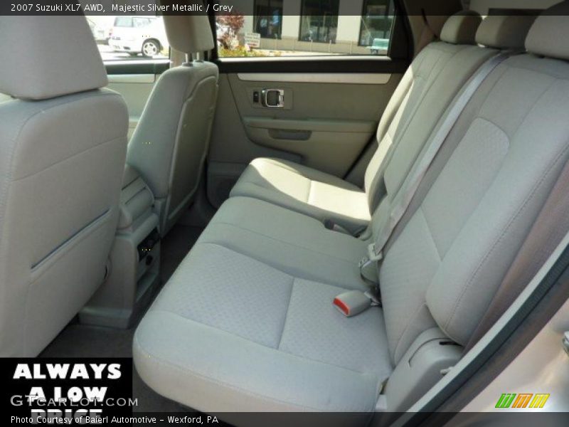 Majestic Silver Metallic / Grey 2007 Suzuki XL7 AWD