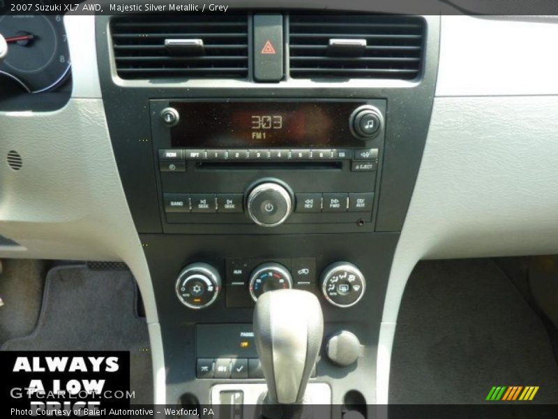 Majestic Silver Metallic / Grey 2007 Suzuki XL7 AWD