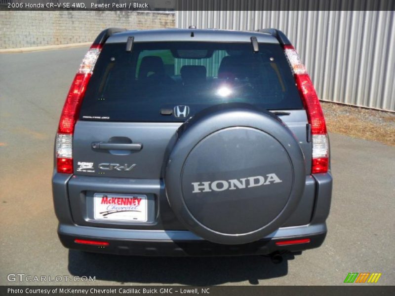 Pewter Pearl / Black 2006 Honda CR-V SE 4WD