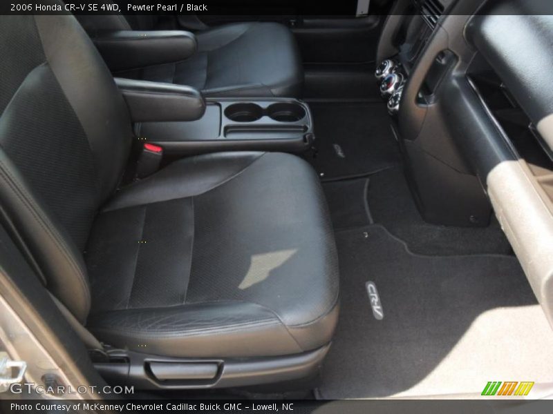 Pewter Pearl / Black 2006 Honda CR-V SE 4WD