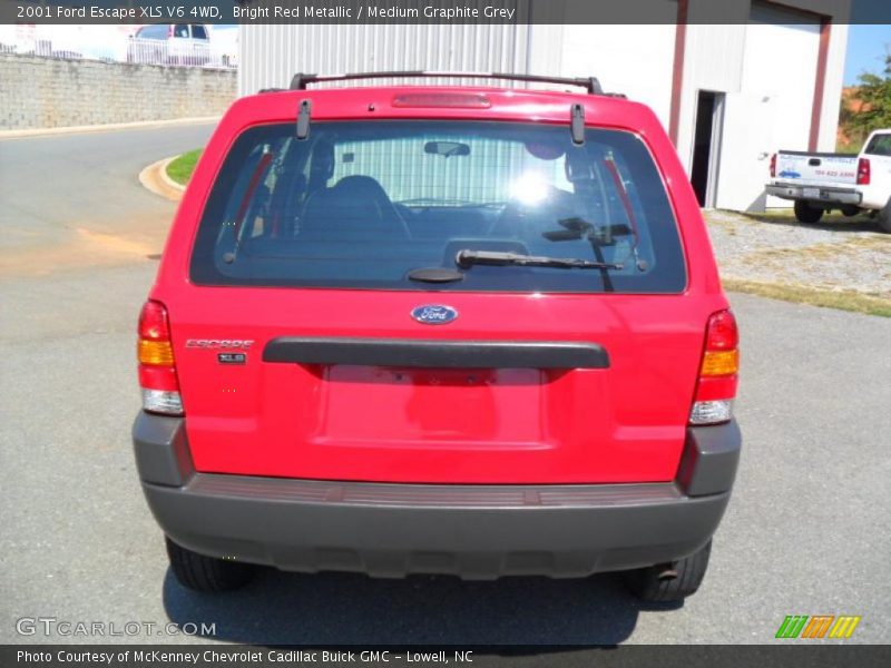 Bright Red Metallic / Medium Graphite Grey 2001 Ford Escape XLS V6 4WD