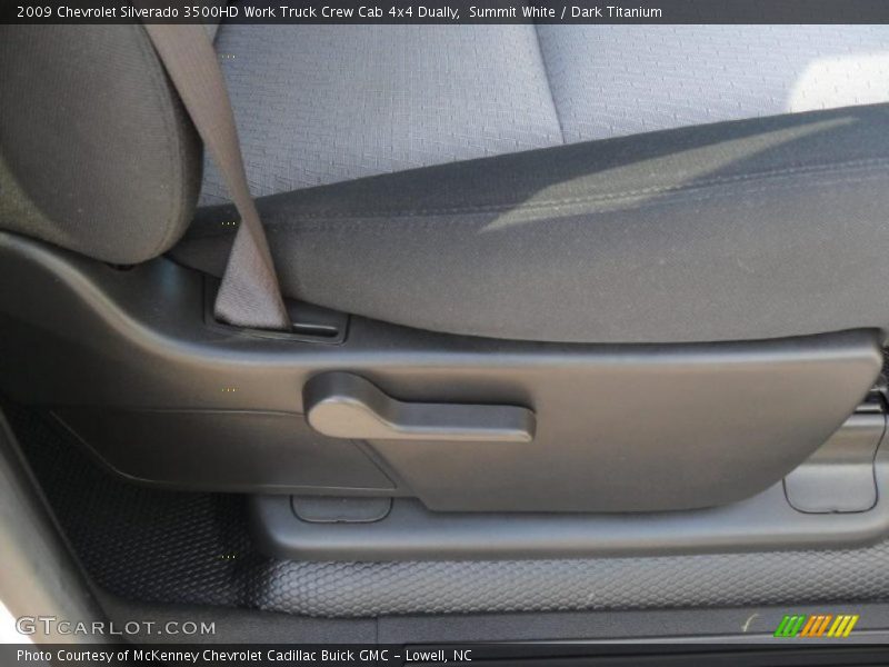 Summit White / Dark Titanium 2009 Chevrolet Silverado 3500HD Work Truck Crew Cab 4x4 Dually