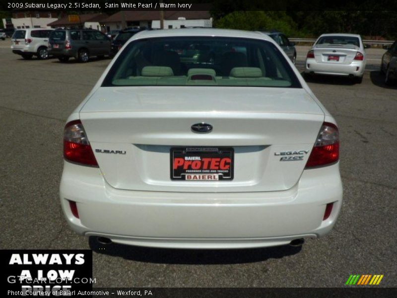 Satin White Pearl / Warm Ivory 2009 Subaru Legacy 2.5i Sedan