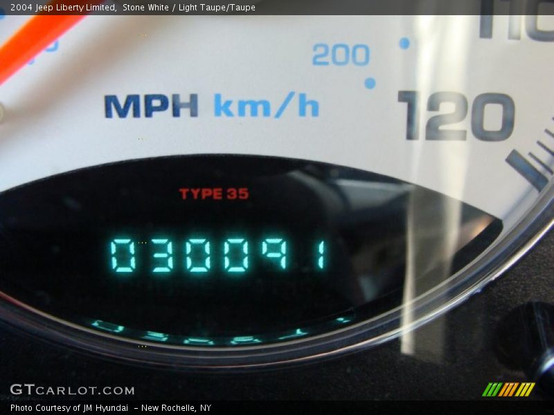 Stone White / Light Taupe/Taupe 2004 Jeep Liberty Limited
