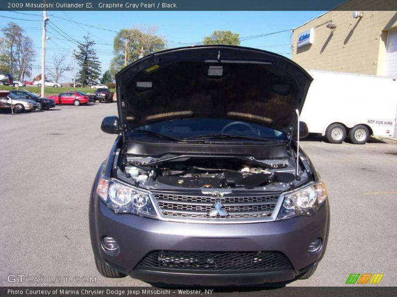 Graphite Gray Pearl / Black 2009 Mitsubishi Outlander ES