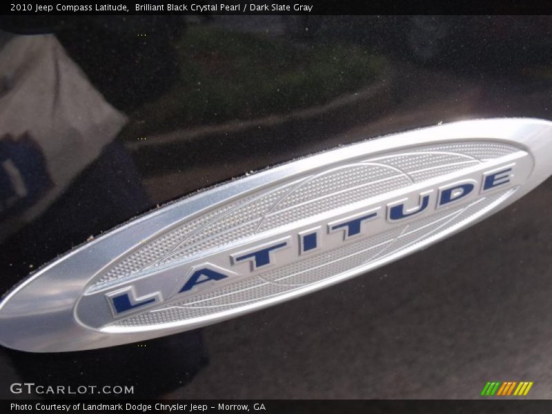 Brilliant Black Crystal Pearl / Dark Slate Gray 2010 Jeep Compass Latitude