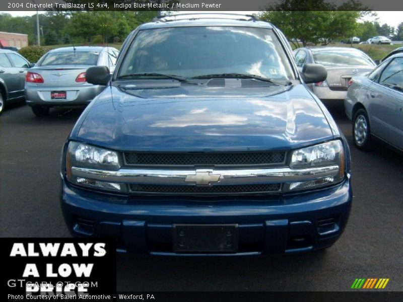 Indigo Blue Metallic / Medium Pewter 2004 Chevrolet TrailBlazer LS 4x4