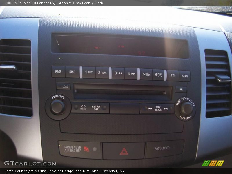 Graphite Gray Pearl / Black 2009 Mitsubishi Outlander ES