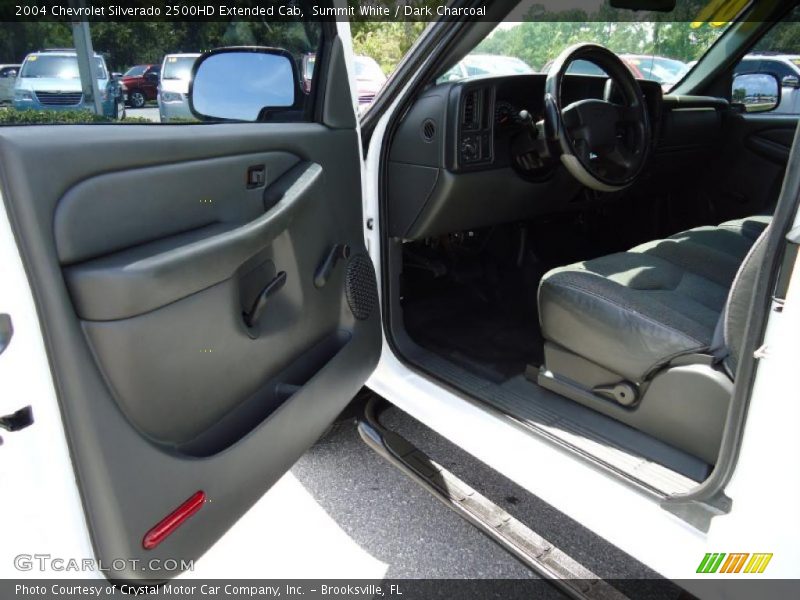Summit White / Dark Charcoal 2004 Chevrolet Silverado 2500HD Extended Cab