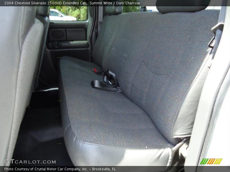 Summit White / Dark Charcoal 2004 Chevrolet Silverado 2500HD Extended Cab