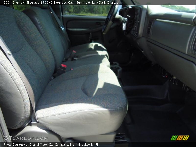 Summit White / Dark Charcoal 2004 Chevrolet Silverado 2500HD Extended Cab