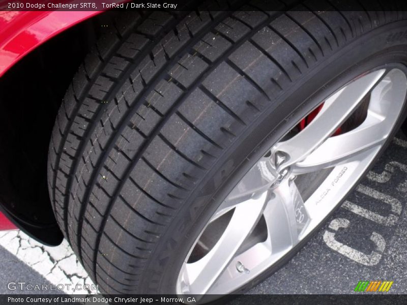 TorRed / Dark Slate Gray 2010 Dodge Challenger SRT8