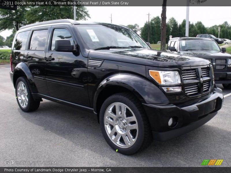 Brilliant Black Crystal Pearl / Dark Slate Gray 2011 Dodge Nitro Heat 4.0