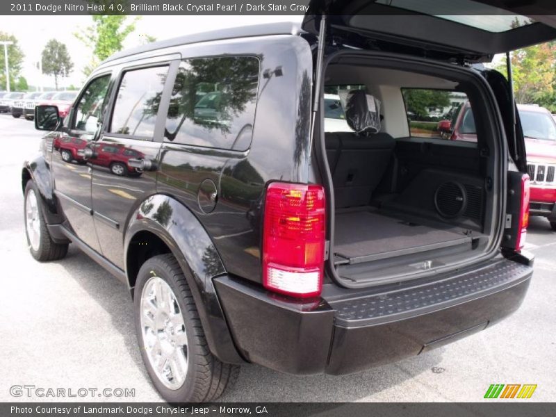 Brilliant Black Crystal Pearl / Dark Slate Gray 2011 Dodge Nitro Heat 4.0