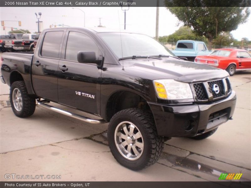 Galaxy Black / Graphite/Titanium 2006 Nissan Titan XE Crew Cab 4x4