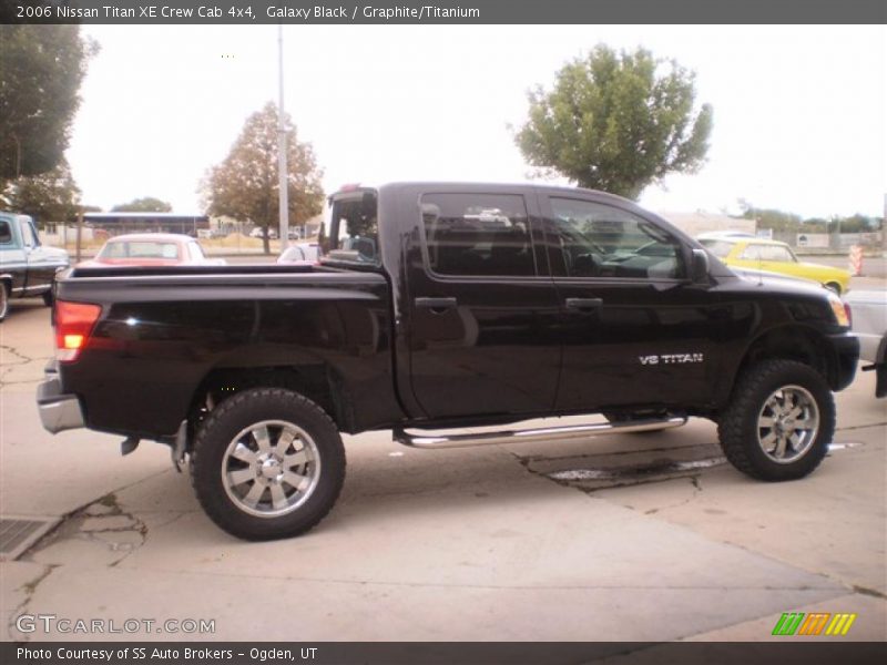 Galaxy Black / Graphite/Titanium 2006 Nissan Titan XE Crew Cab 4x4