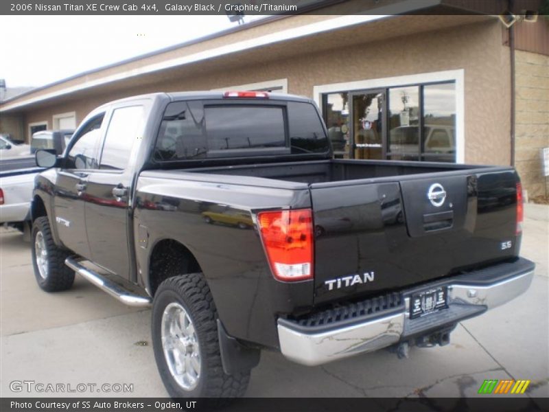 Galaxy Black / Graphite/Titanium 2006 Nissan Titan XE Crew Cab 4x4