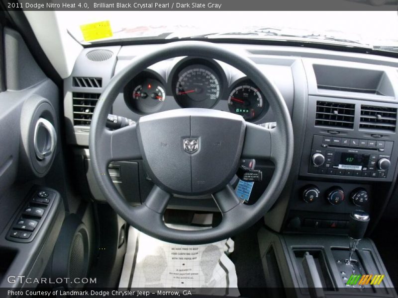 Brilliant Black Crystal Pearl / Dark Slate Gray 2011 Dodge Nitro Heat 4.0