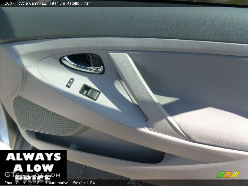 Titanium Metallic / Ash 2007 Toyota Camry LE