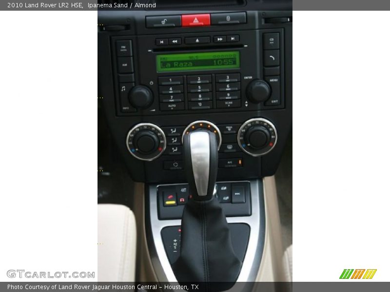 Ipanema Sand / Almond 2010 Land Rover LR2 HSE