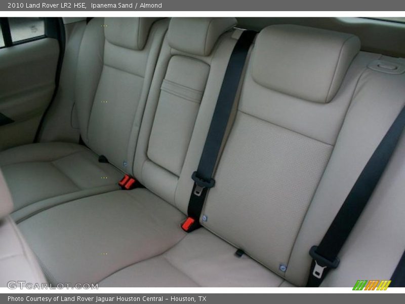 Ipanema Sand / Almond 2010 Land Rover LR2 HSE