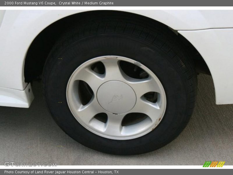 Crystal White / Medium Graphite 2000 Ford Mustang V6 Coupe