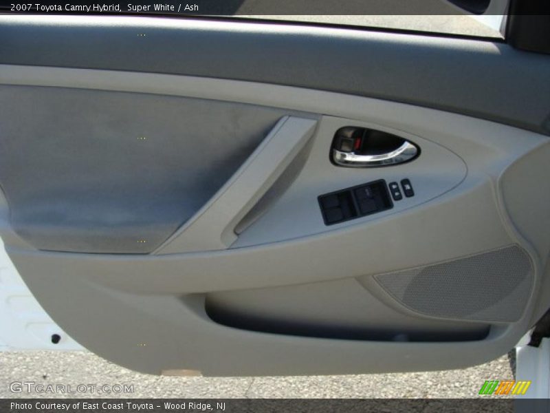 Super White / Ash 2007 Toyota Camry Hybrid