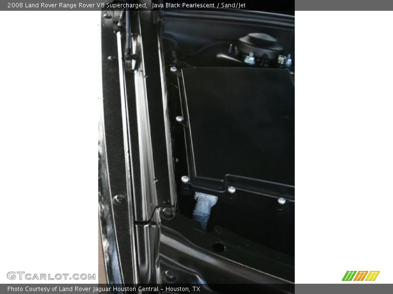 Java Black Pearlescent / Sand/Jet 2008 Land Rover Range Rover V8 Supercharged