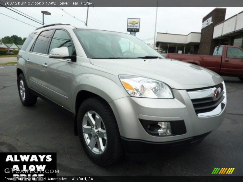 Silver Pearl / Gray 2007 Saturn Outlook XR AWD