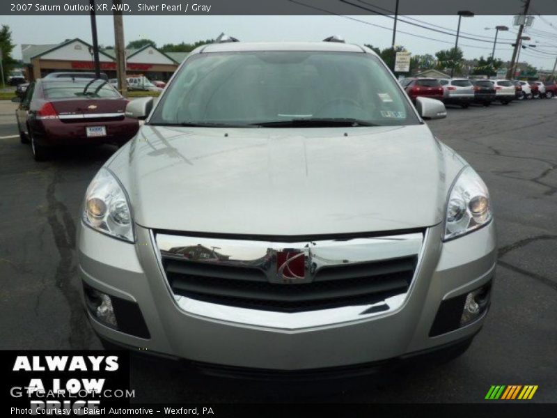 Silver Pearl / Gray 2007 Saturn Outlook XR AWD