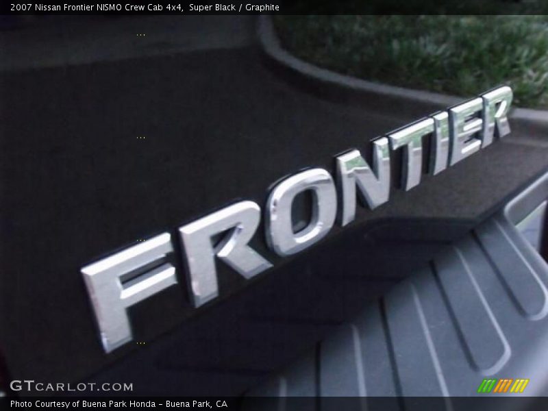 Super Black / Graphite 2007 Nissan Frontier NISMO Crew Cab 4x4