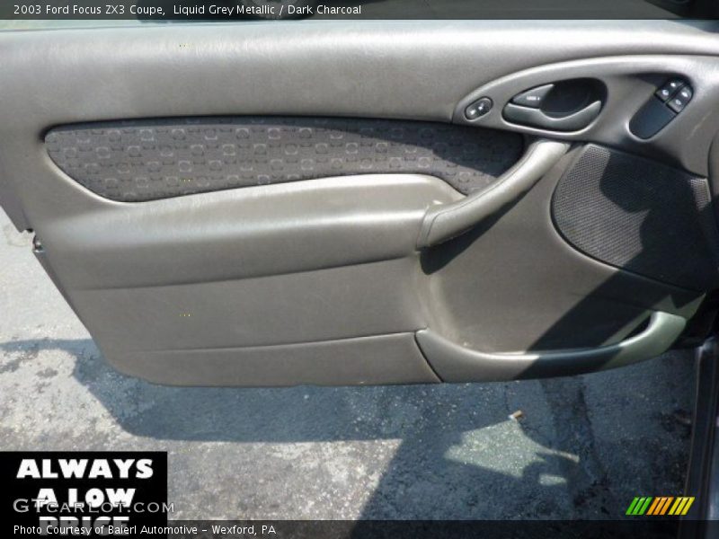 Liquid Grey Metallic / Dark Charcoal 2003 Ford Focus ZX3 Coupe