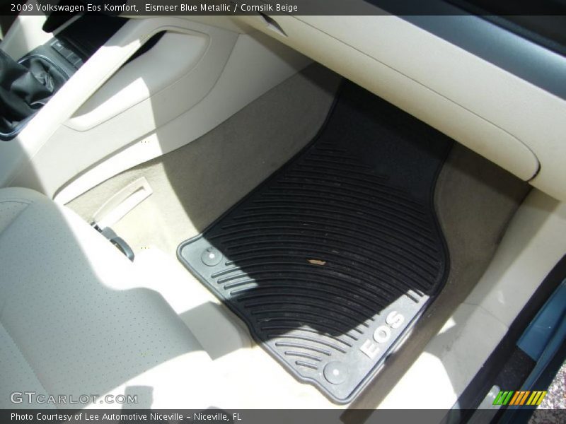 Eismeer Blue Metallic / Cornsilk Beige 2009 Volkswagen Eos Komfort