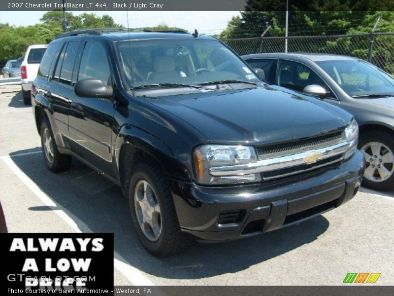 Black / Light Gray 2007 Chevrolet TrailBlazer LT 4x4