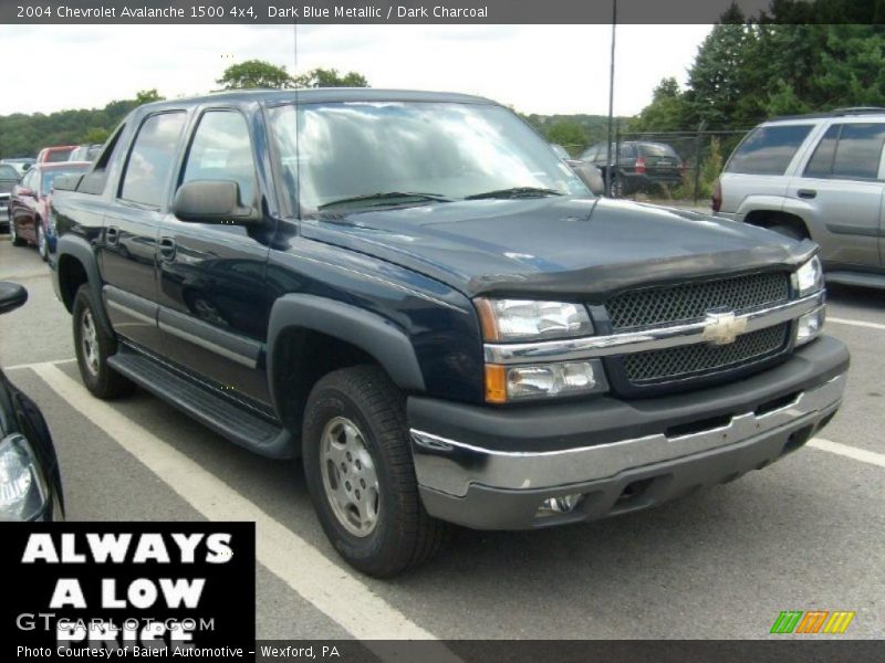 Dark Blue Metallic / Dark Charcoal 2004 Chevrolet Avalanche 1500 4x4