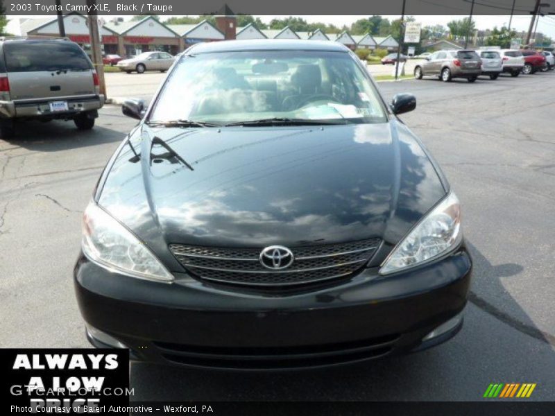 Black / Taupe 2003 Toyota Camry XLE