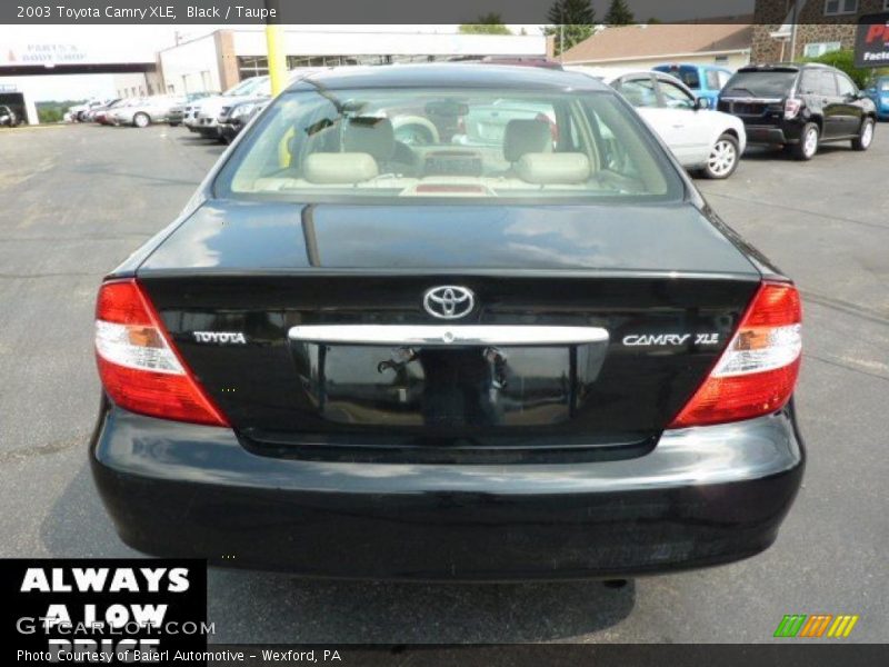 Black / Taupe 2003 Toyota Camry XLE