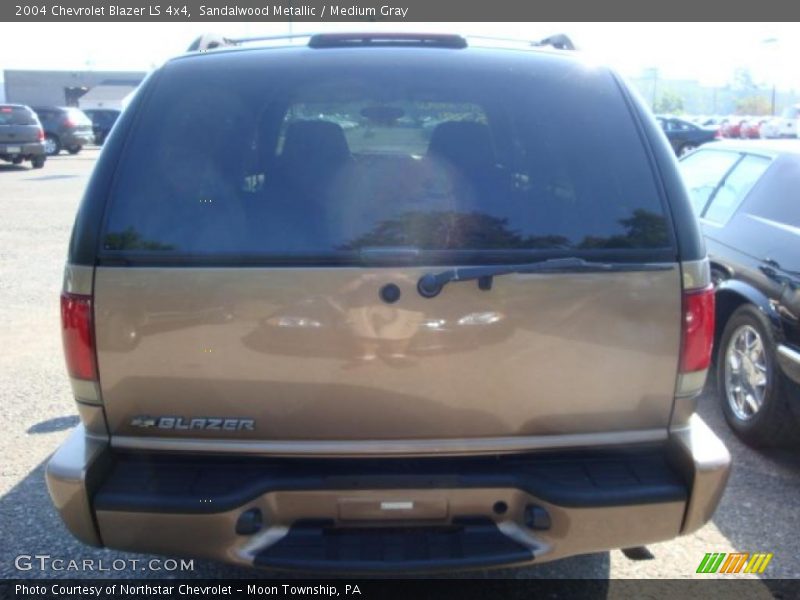 Sandalwood Metallic / Medium Gray 2004 Chevrolet Blazer LS 4x4