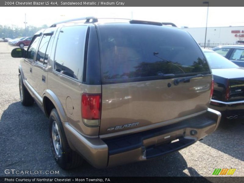 Sandalwood Metallic / Medium Gray 2004 Chevrolet Blazer LS 4x4