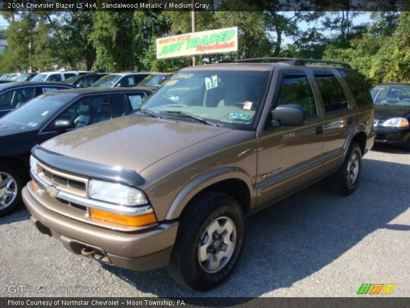 Sandalwood Metallic / Medium Gray 2004 Chevrolet Blazer LS 4x4