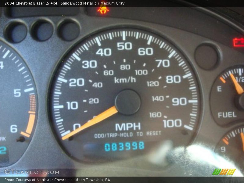 Sandalwood Metallic / Medium Gray 2004 Chevrolet Blazer LS 4x4