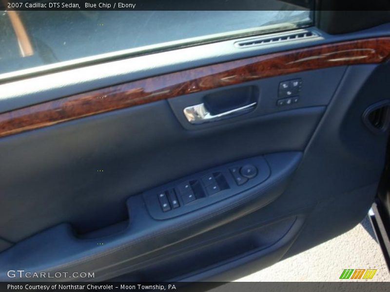 Blue Chip / Ebony 2007 Cadillac DTS Sedan