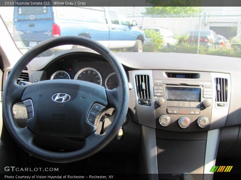 Willow Gray / Gray 2010 Hyundai Sonata GLS